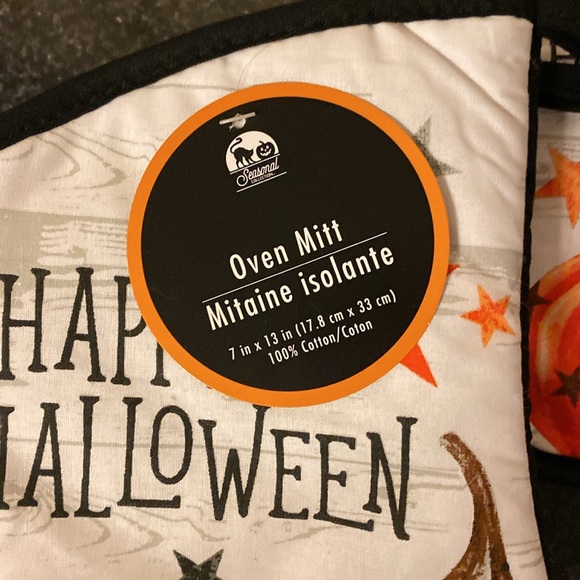 NEW! Halloween Kitchen Towel Set - Picture 7 of 8